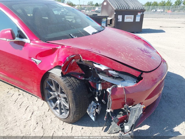 2019 TESLA MODEL 3 5YJ3E1EB8KF387030 Photo 5