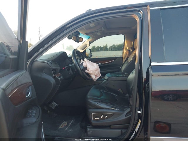 1GYS3SKJ7FR598328 Cadillac Escalade Esv Luxury