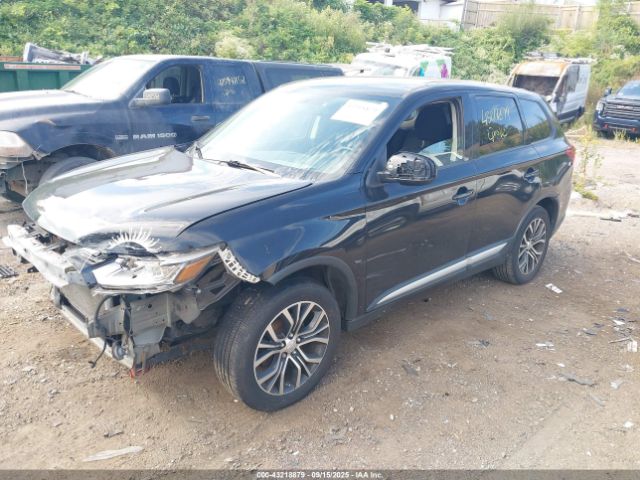 2016 MITSUBISHI OUTLANDER JA4AZ3A38GZ018556 Photo 1