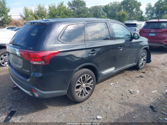 2016 MITSUBISHI OUTLANDER JA4AZ3A38GZ018556 Photo 3