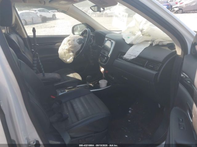 2019 MITSUBISHI OUTLANDER JA4AD3A36KZ035377 Photo 4