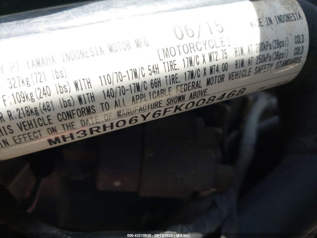 MH3RH06Y6FK008468 Yamaha 2015