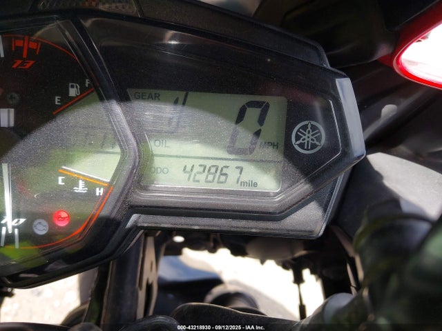 MH3RH06Y6FK008468 Yamaha 2015