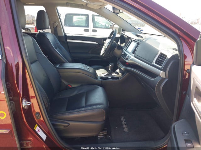 Toyota 2gr-fe 2014 5TDKKRFHXES026601 Image 5