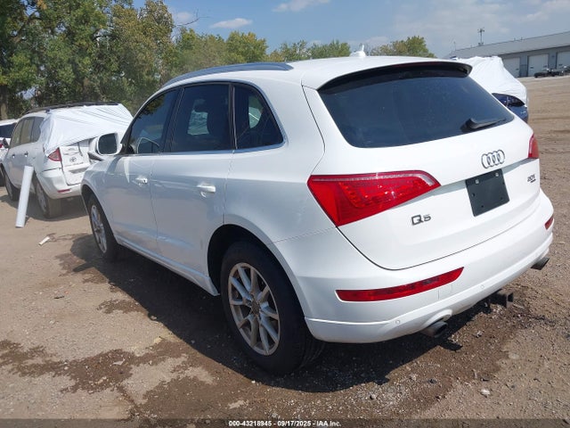 2012 AUDI Q5 WA1LFAFP2CA057069 Photo 2