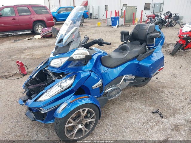 2BXNBDD26KV002774 Can-Am 1330 Ace