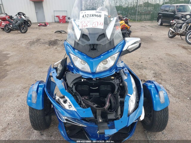 2BXNBDD26KV002774 Can-Am 1330 Ace