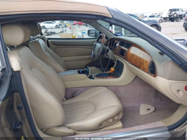 2001 JAGUAR XK8 SAJDA42C51NA17981 Photo 4