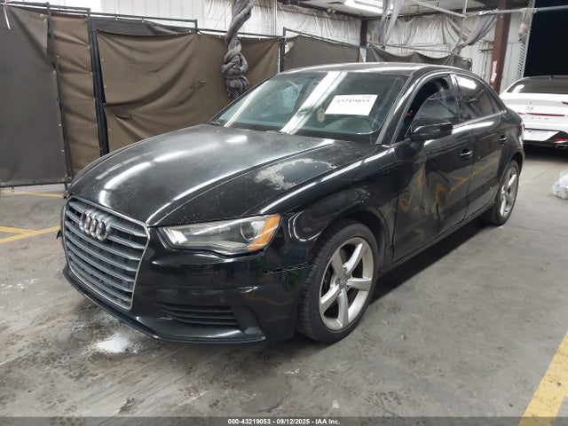 2016 AUDI A3 WAUA7GFF0G1008959 Photo 1