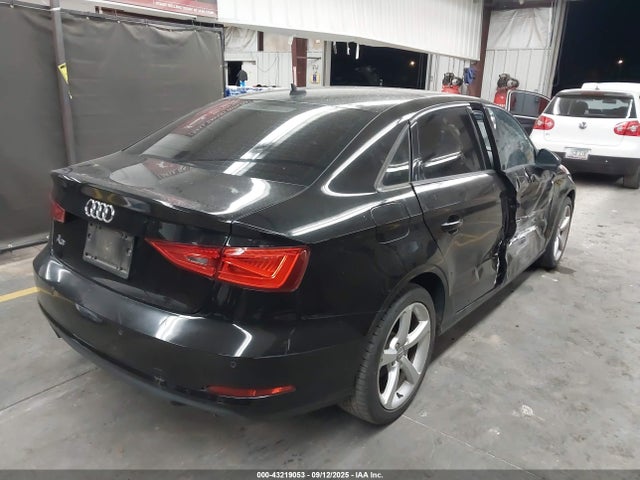 2016 AUDI A3 WAUA7GFF0G1008959 Photo 3