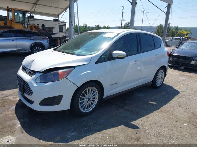 Ford C-MAX 2015 1FADP5AU8FL109654 Image 2