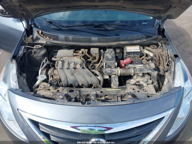Nissan 2016 2016 3N1CN7AP2GL861036 Image 10
