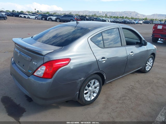 Nissan 2016 2016 3N1CN7AP2GL861036 Image 4