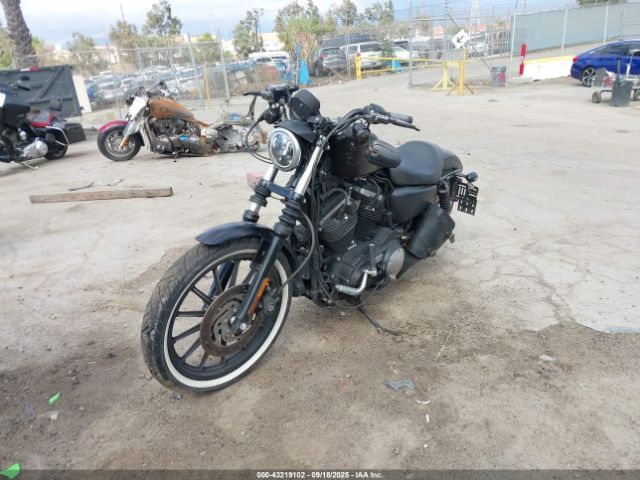 2010 HARLEY-DAVIDSON XL883 1HD4LE234AC415060 Photo 1