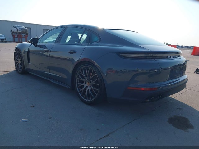 2025 PORSCHE PANAMERA WP0AA2YA0SL005002 Photo 2