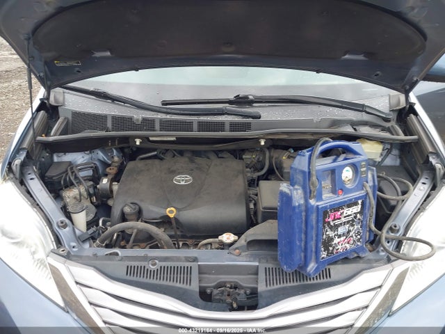 5TDYZ3DC2HS868749 Toyota 2gr-fks