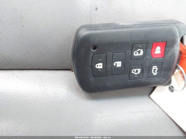 5TDYZ3DC2HS868749 Toyota 2gr-fks