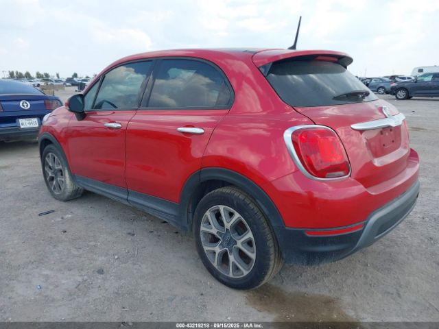 2016 FIAT 500X ZFBCFXCT4GP357213 Photo 2