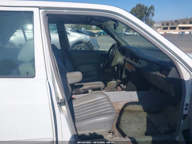 1992 MERCEDES-BENZ 190 WDBDA28D6NF955504 Photo 4