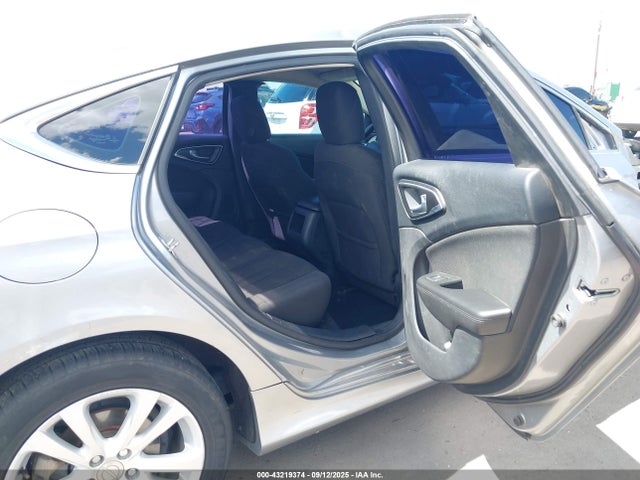 Chrysler 2016 2016 1C3CCCAB7GN171996 Image 8