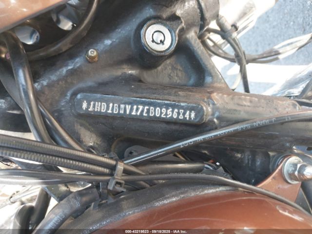 2014 HARLEY-DAVIDSON FLSTC 1HD1BWV17EB025684 Photo 9