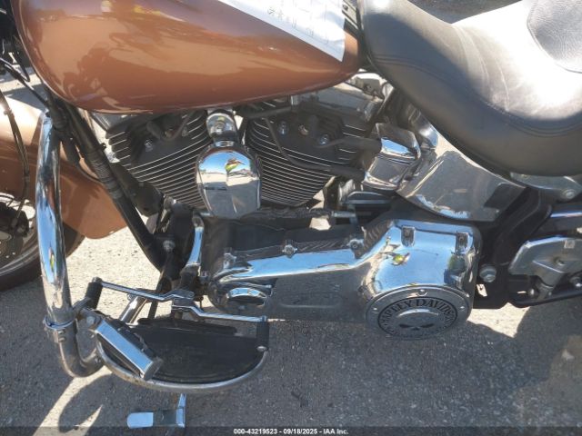 2014 HARLEY-DAVIDSON FLSTC 1HD1BWV17EB025684 Photo 8