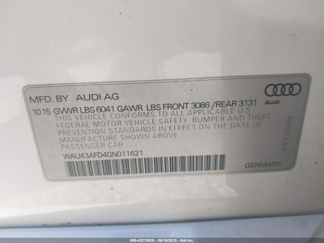 2016 AUDI A8 L WAU43AFD4GN011621 Photo 8