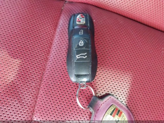 2020 PORSCHE MACAN WP1AA2A50LLB05629 Photo 10