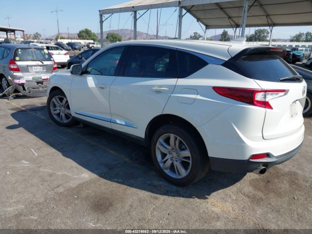 2019 ACURA RDX 5J8TC2H79KL016153 Photo 2