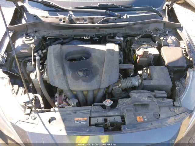 3MYDLBZV9GY132436 Scion p5v