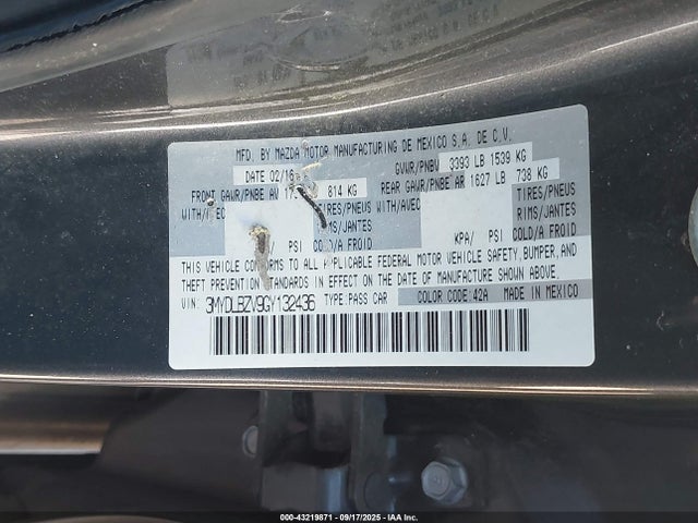 3MYDLBZV9GY132436 Scion p5v