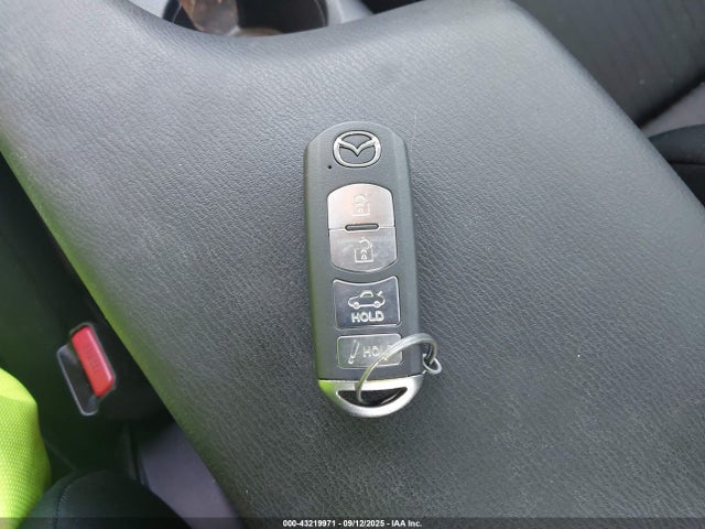 Mazda pe 2015 3MZBM1U76FM153530 Image 11