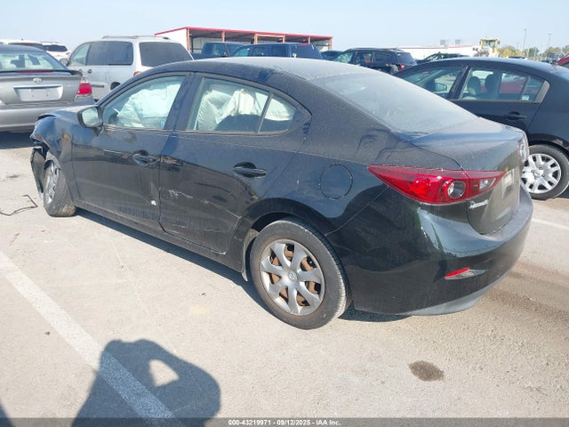 Mazda pe 2015 3MZBM1U76FM153530 Image 3
