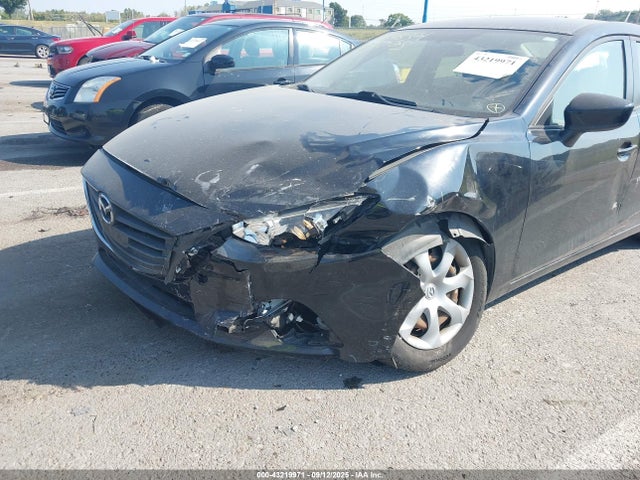 Mazda pe 2015 3MZBM1U76FM153530 Image 6