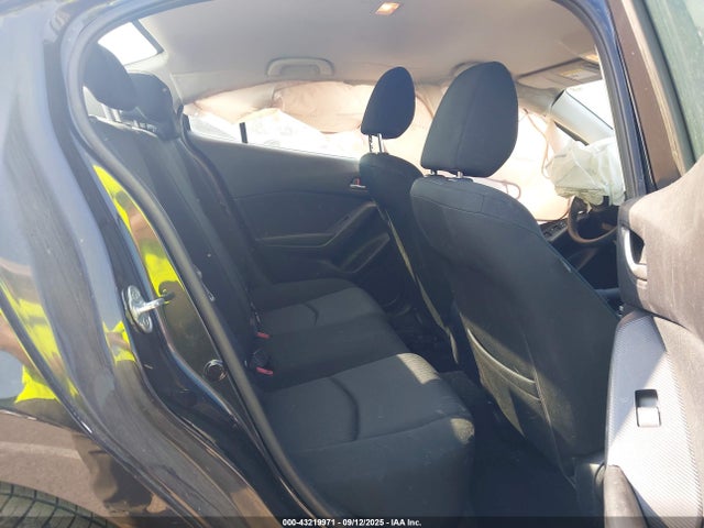 Mazda pe 2015 3MZBM1U76FM153530 Image 8