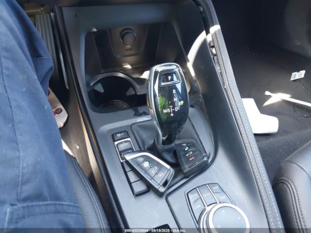 2020 BMW X1 WBXJG7C03L5P42438 Photo 10