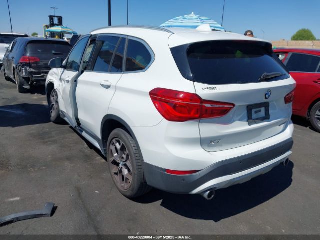 2020 BMW X1 WBXJG7C03L5P42438 Photo 2