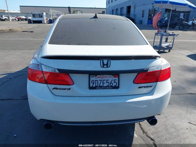1HGCR2F53FA204507 Honda k24w1