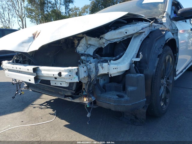 1HGCR2F53FA204507 Honda k24w1
