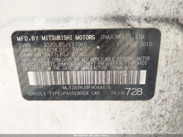 2015 MITSUBISHI MIRAGE ML32A3HJ9FH044676 Photo 8