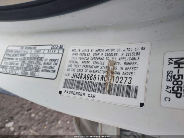 1998 ACURA RL JH4KA9661WC010273 Photo 8