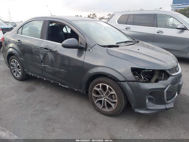 Chevrolet luv - mfi, variable valve timing, alum, e85 max 2020 1G1JD5SB2L4100417 Image 1