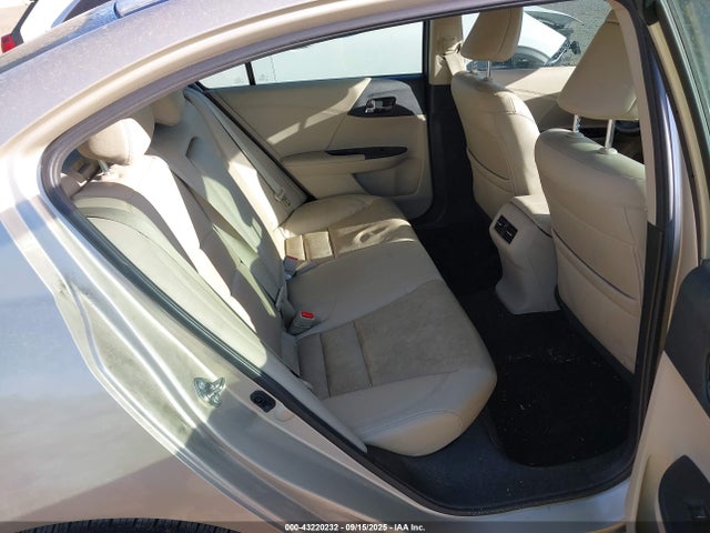 1HGCR2F92GA207113 Honda k24w1