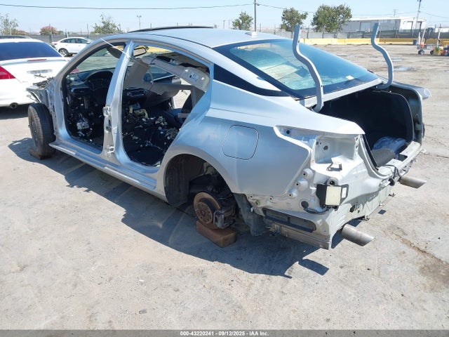 Nissan Altima 2019 1N4BL4EV9KC250050 Image 3