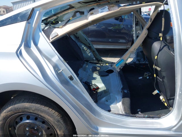 Nissan Altima 2019 1N4BL4EV9KC250050 Image 8