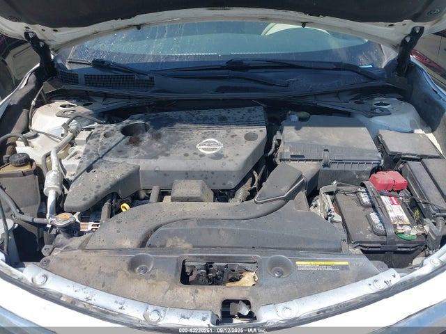Nissan Altima 2015 1N4AL3AP0FN330361 Image 10