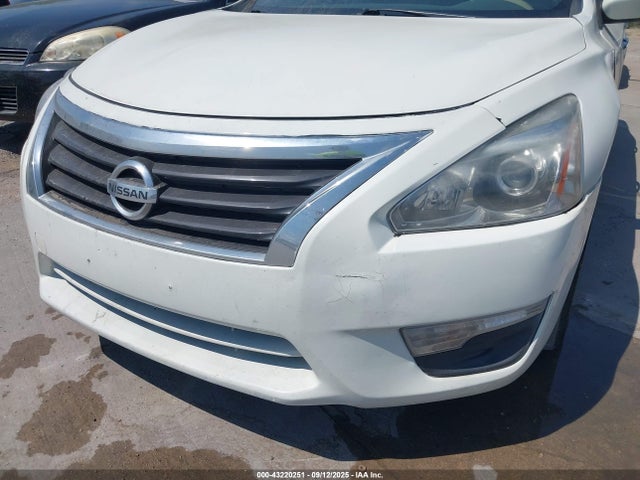 Nissan Altima 2015 1N4AL3AP0FN330361 Image 6
