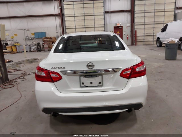 1N4AL3AP4GC190991 Nissan 2016