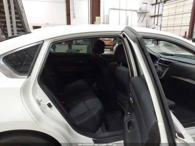 1N4AL3AP4GC190991 Nissan 2016