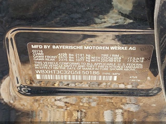 2016 BMW X1 WBXHT3C32G5E50186 Photo 8